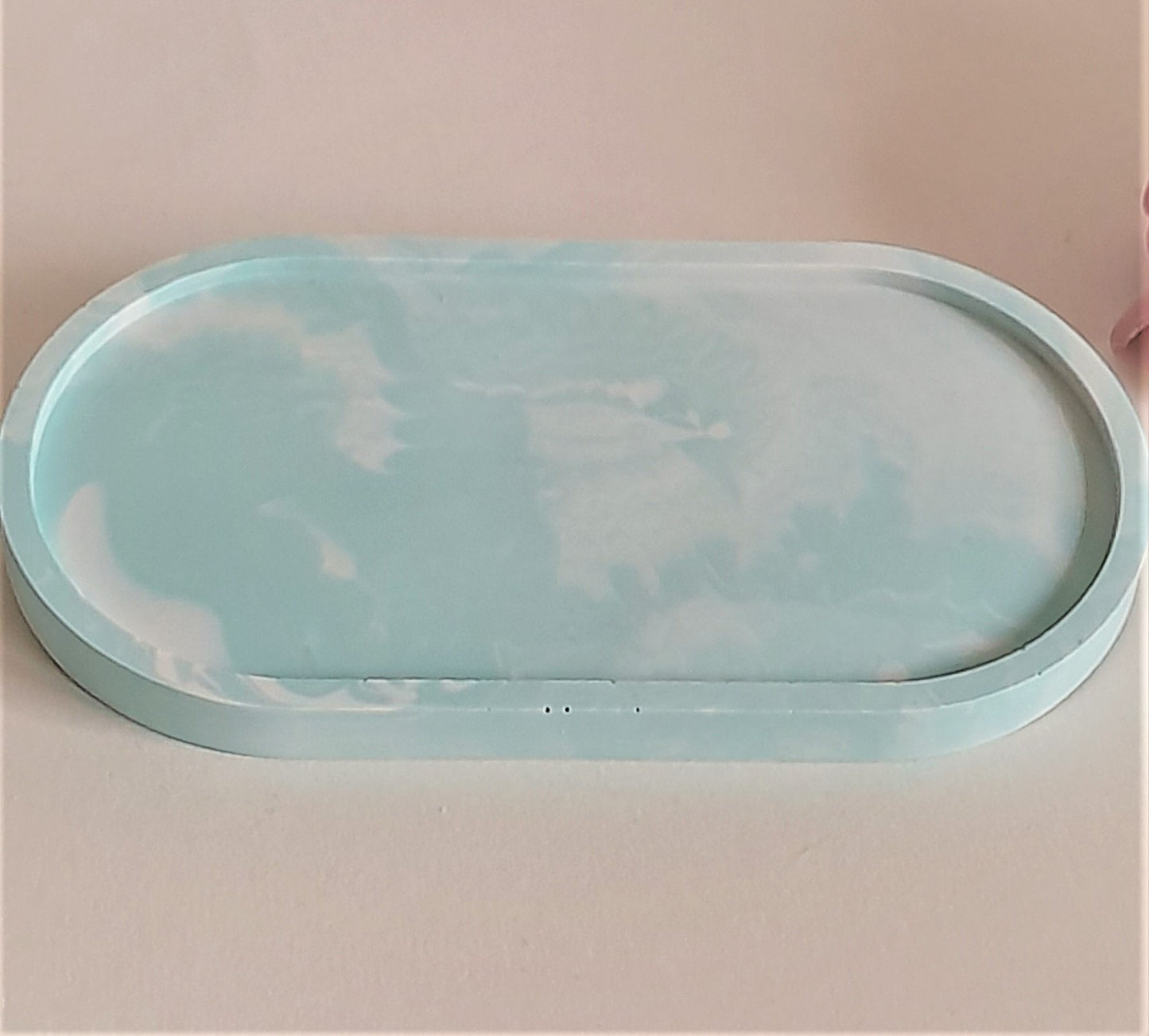 Light Sage & White Oval Tray